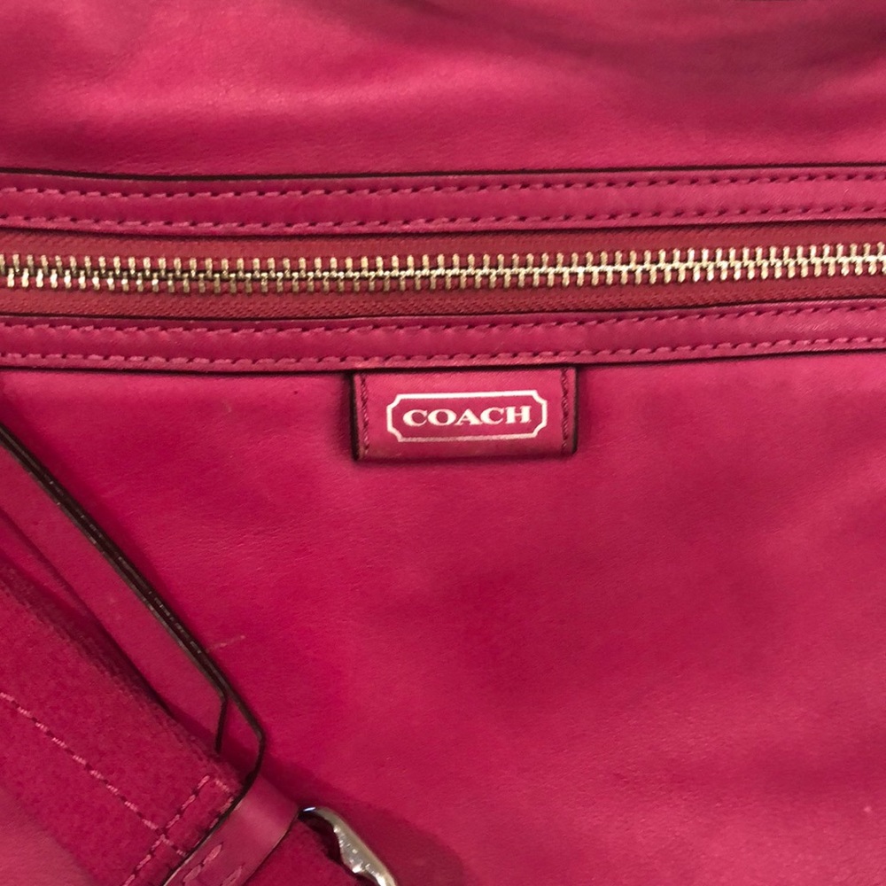 Coach shoulder/cross body bag - Picture 4 of 8
